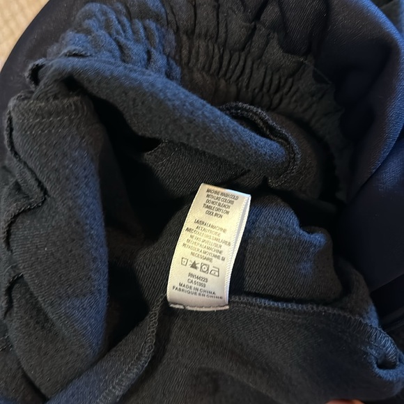 Bishop + Young Navy Romper, Size Medium - Picture 8 of 9